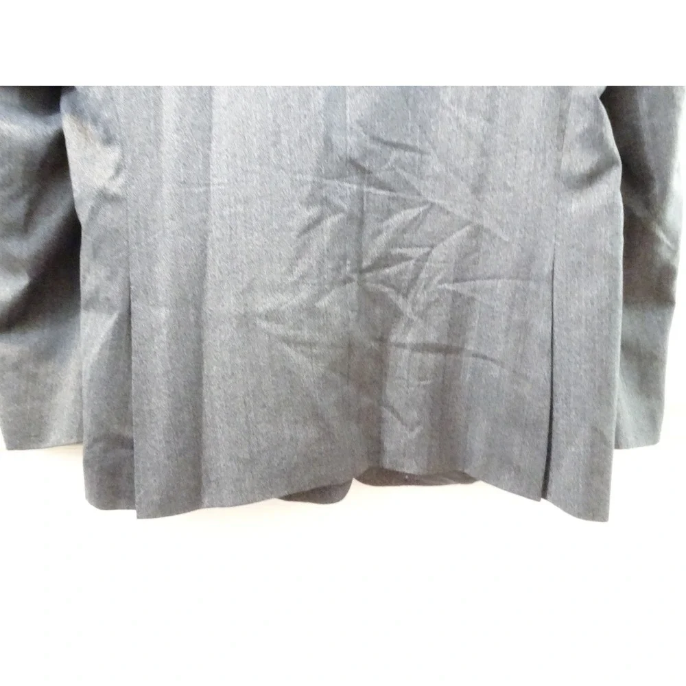 Jos A Bank Reserve Mens Grey Herringbone Blazer Two Button Sport Coat Size 46R